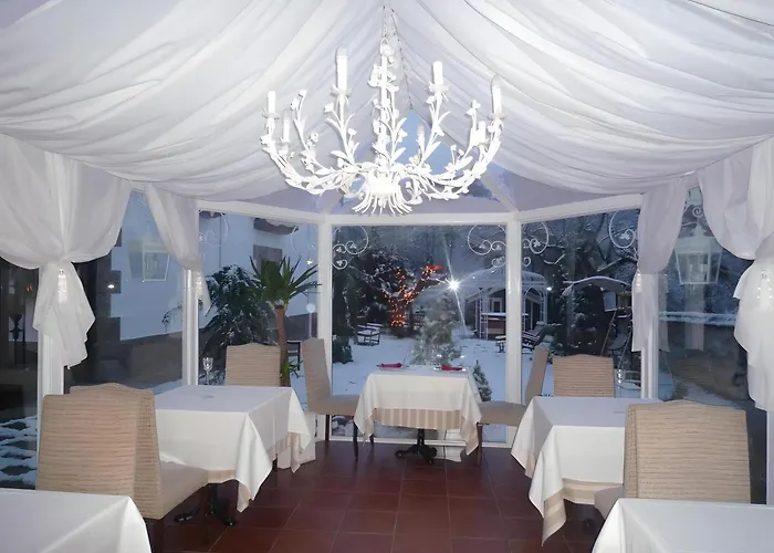 Del Indiano 3* Cidones